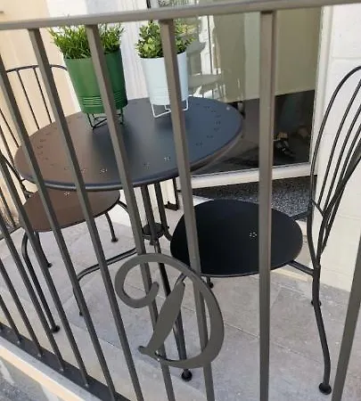 Dimora Dondona Апартаменты Монополи